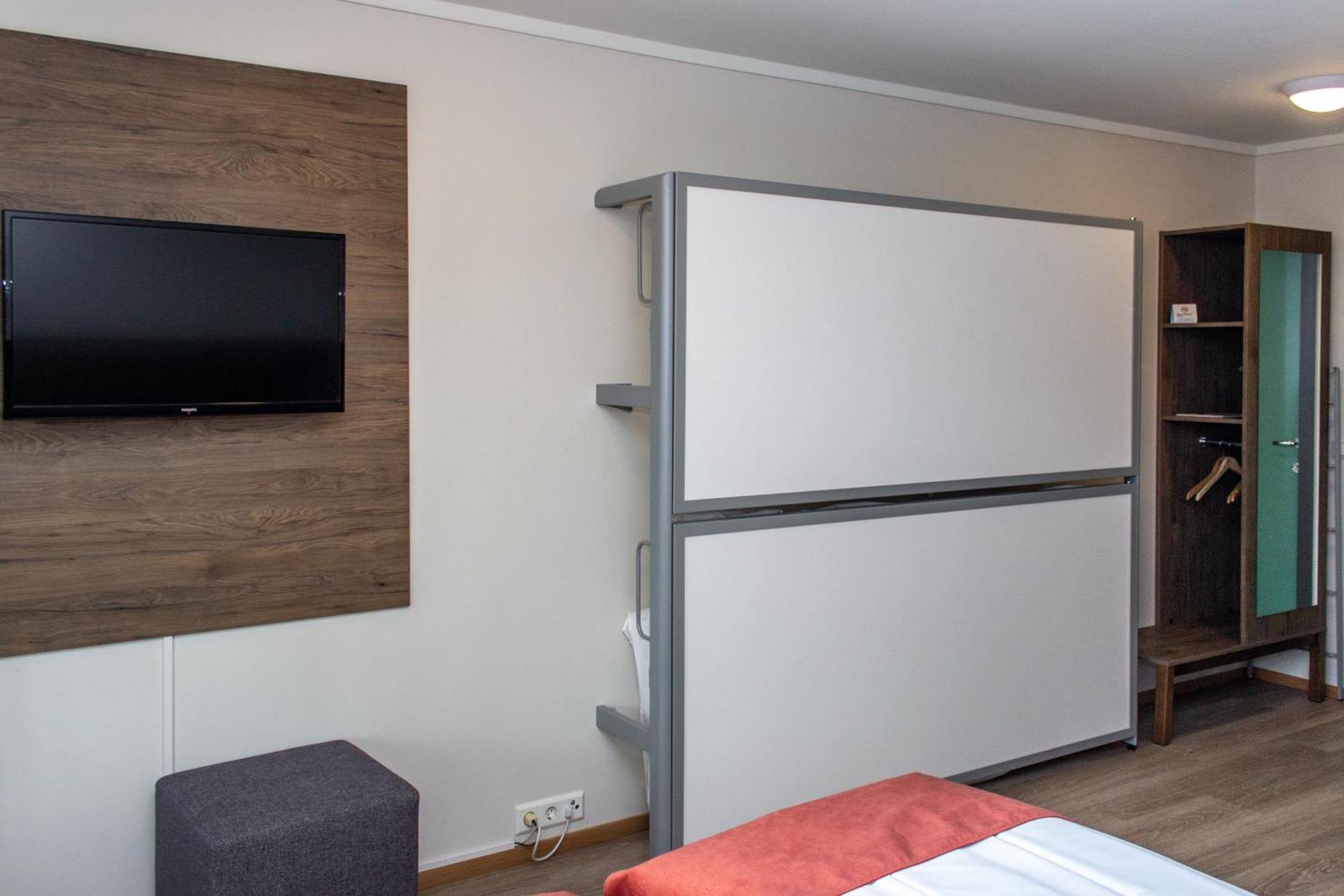 Hotell Fritidsparken شين المظهر الخارجي الصورة